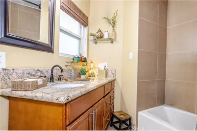 11117 Sylvan, North Hollywood, CA 91606 - Photo 17