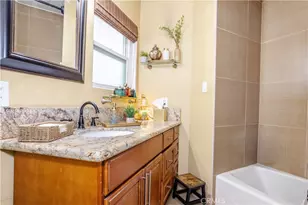 11117 Sylvan, North Hollywood, CA 91606 - Photo 17