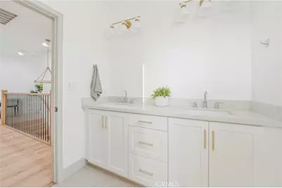 15534 Colorado Avenue, Paramount, CA 90723 - Photo 27