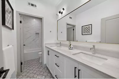 15540 Colorado Avenue, Paramount, CA 90723 - Photo 47