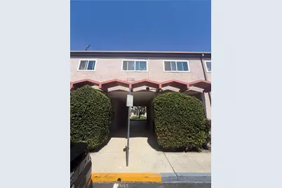 7135 Coldwater Canyon #14, North Hollywood, CA 91605 - Photo 1
