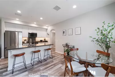 585 S Kroeger, Anaheim, CA 92805 - Photo 9