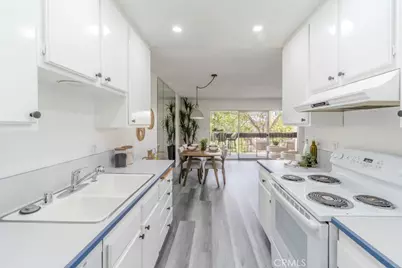 1061 Park Avenue #302, Long Beach, CA 90804 - Photo 13