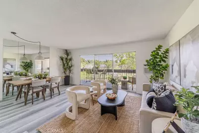 1061 Park Avenue #302, Long Beach, CA 90804 - Photo 1
