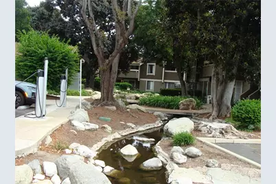 194 Streamwood, Irvine, CA 92620 - Photo 5