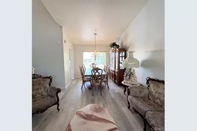 11954 Edgecliff, Sylmar, CA 91342 - Photo 3