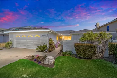16372 Redlands, Huntington Beach, CA 92647 - Photo 1