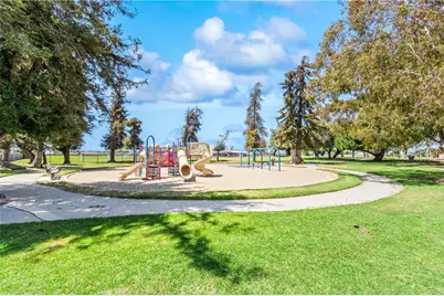 16372 Redlands, Huntington Beach, CA 92647 - Photo 67