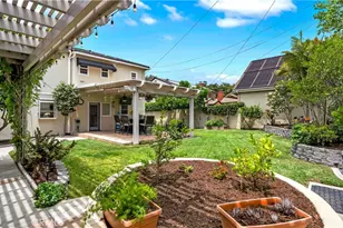 2105 N Heliotrope Dr, Santa Ana, CA 92706 - Photo 41