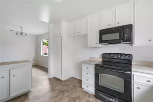 5427 E Pine Ridge Way, Anaheim, CA 92807 - Photo 7