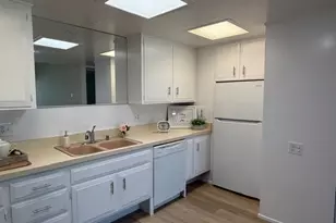 13860 St Andrews Dr, Seal Beach, CA 90740 - Photo 7