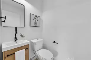 2902 E Winfield, Anaheim, CA 92806 - Photo 23