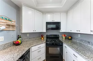 26282 Hanover, Laguna Hills, CA 92653 - Photo 15