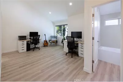 1651 Park #B, Long Beach, CA 90815 - Photo 19