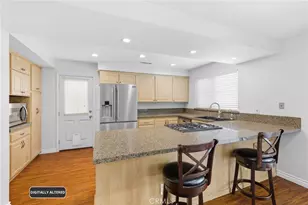 1935 W Chanticleer, Anaheim, CA 92804 - Photo 11