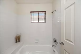 39876 Via Castana, Murrieta, CA 92563 - Photo 27