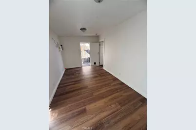 260 E South, Long Beach, CA 90805 - Photo 11