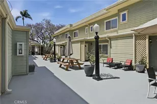 809 N Spurgeon St, Santa Ana, CA 92701 - Photo 25