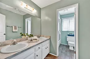 17291 Bergen Cir, Tustin, CA 92780 - Photo 23