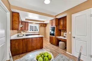 17291 Bergen Cir, Tustin, CA 92780 - Photo 15