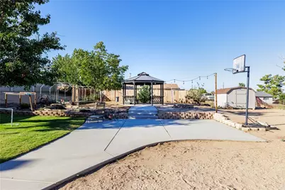 16336 Adelia, Hesperia, CA 92345 - Photo 3