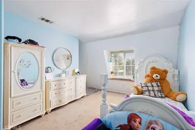 16336 Adelia, Hesperia, CA 92345 - Photo 9