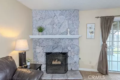 16340 Fontlee, Fontana, CA 92335 - Photo 11