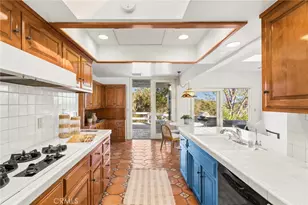 10392 Mira Vista, North Tustin, CA 92705 - Photo 13