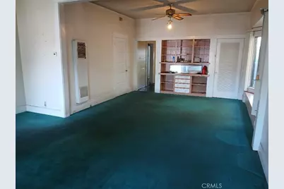 940 W 78th Street, Los Angeles, CA 90044 - Photo 13