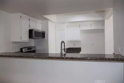 8847 Willis Avenue #9, Panorama City, CA 91402 - Photo 9