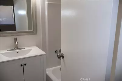 8847 Willis Avenue #9, Panorama City, CA 91402 - Photo 31