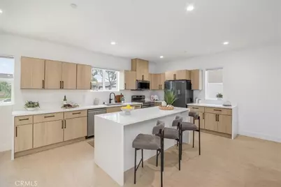 16619 Lake Avenue, Paramount, CA 90723 - Photo 5