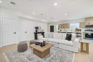 16619 Lake Ave, Paramount, CA 90723 - Photo 7