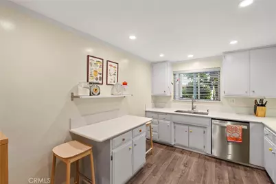 401 W 5th Street #1A, Long Beach, CA 90802 - Photo 9