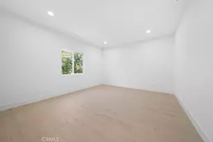 1676 W 24th, Los Angeles, CA 90007 - Photo 37