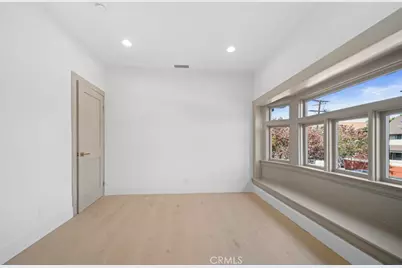 1676 W 24th, Los Angeles, CA 90007 - Photo 31
