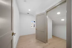 1676 W 24th, Los Angeles, CA 90007 - Photo 29