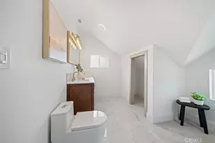 1676 W 24th, Los Angeles, CA 90007 - Photo 43