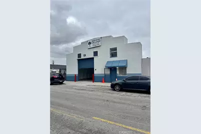 1660 Hayes Avenue, Long Beach, CA 90813 - Photo 1