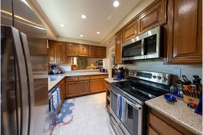 2921 Persimmon, Fullerton, CA 92835 - Photo 7