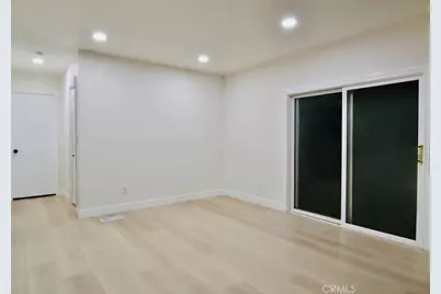 9850 Garfield Avenue #5, Huntington Beach, CA 92646 - Photo 11