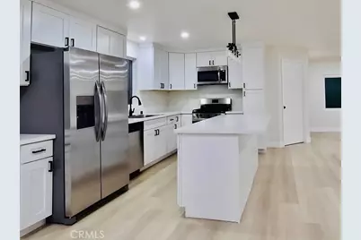 9850 Garfield Avenue #5, Huntington Beach, CA 92646 - Photo 3