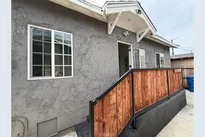 1018 W 67th, Los Angeles, CA 90044 - Photo 11