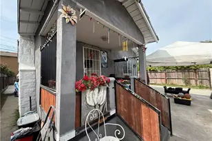 1018 W 67th, Los Angeles, CA 90044 - Photo 25