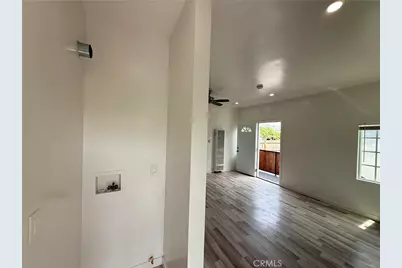 1018 W 67th, Los Angeles, CA 90044 - Photo 17