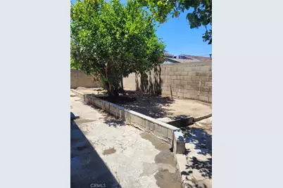 11923 Algardi, Norwalk, CA 90650 - Photo 15
