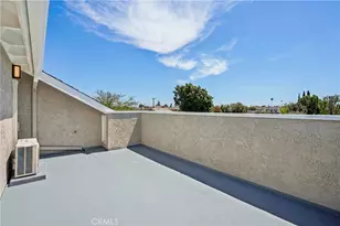 11721 Norgrove Ln, Rossmoor, CA 90720 - Photo 33