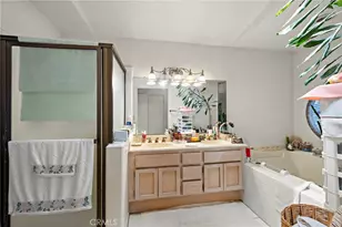 8125 Surfline Dr, Huntington Beach, CA 92646 - Photo 21