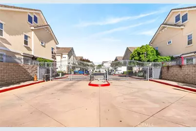 4842 Sapphire, Cypress, CA 90630 - Photo 23