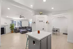21851 Newland Square, Huntington Beach, CA 92646 - Photo 19
